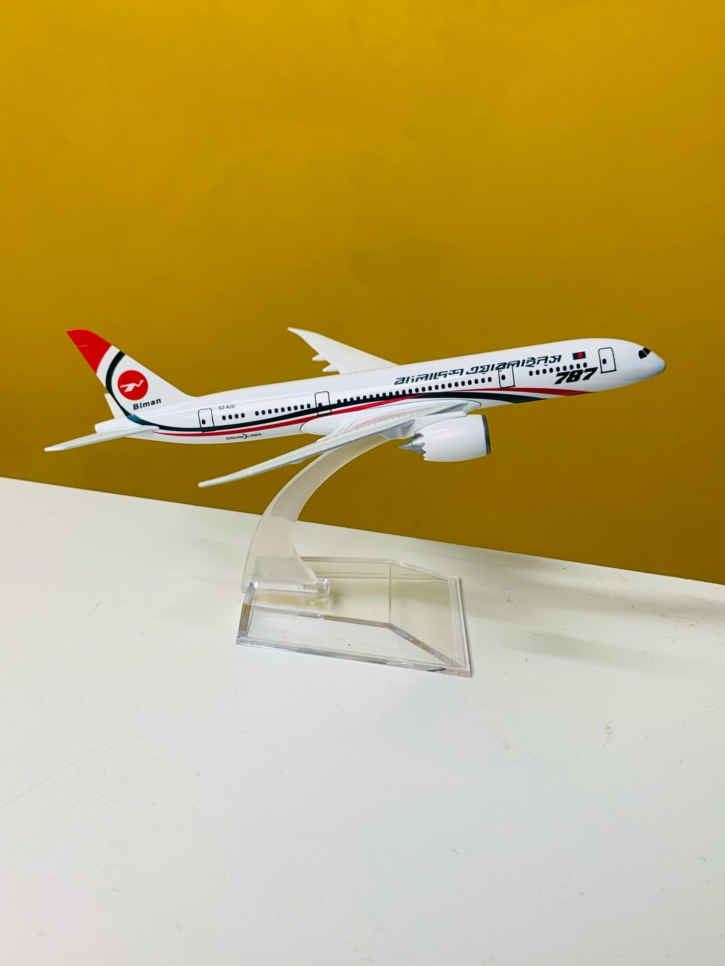 Bangladesh Airlines Boeing 787 Metal Aircraft – 16cm